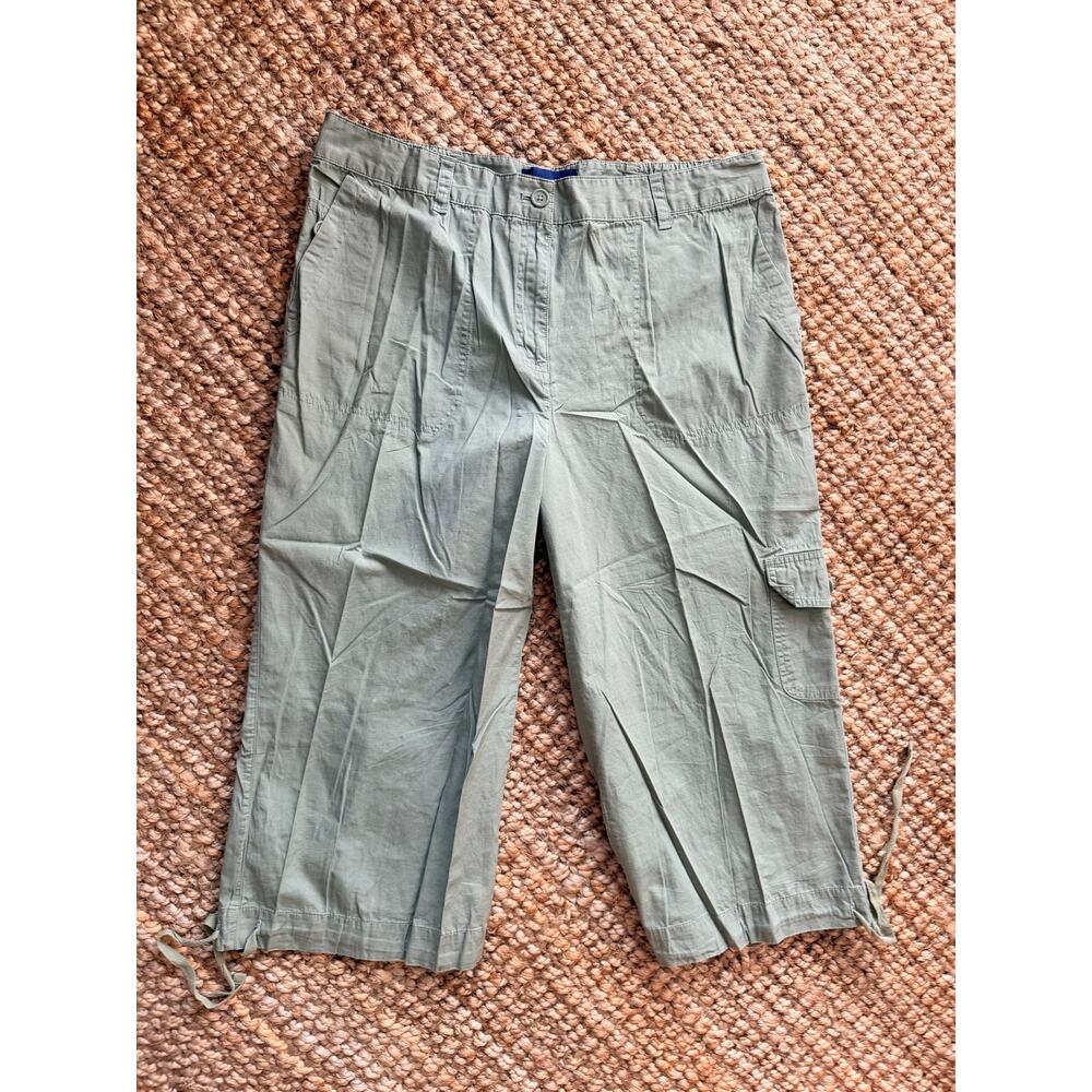 Basic Edition Green Cargo Pants euc L cropped drawstring legs